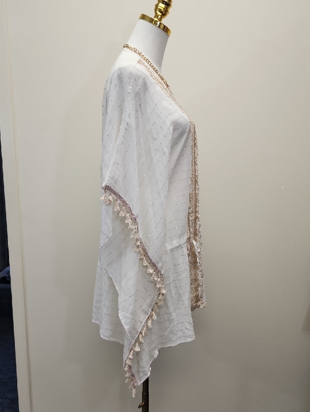 Velvet Blue Cream Embroidered Kimono Cover Up Size S/M - Picture 5 of 9